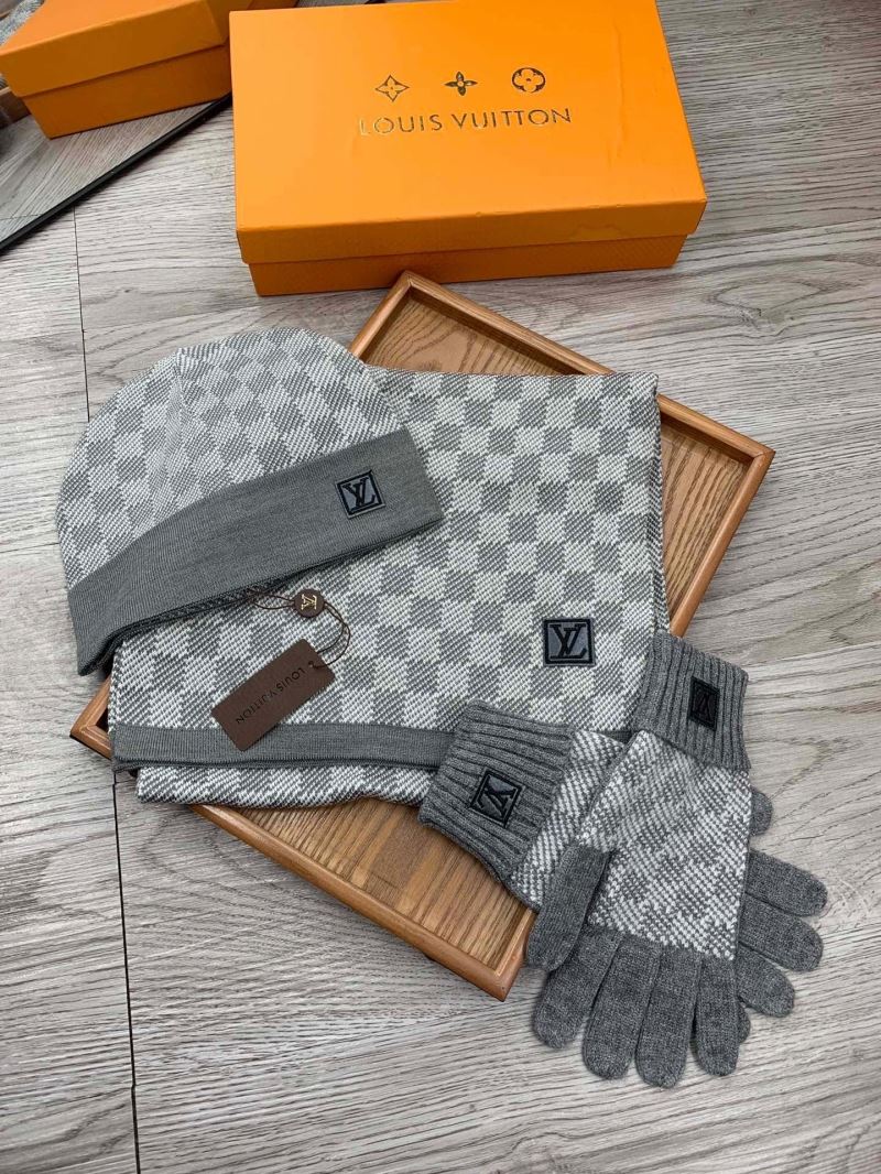 Louis Vuitton Caps Scarfs